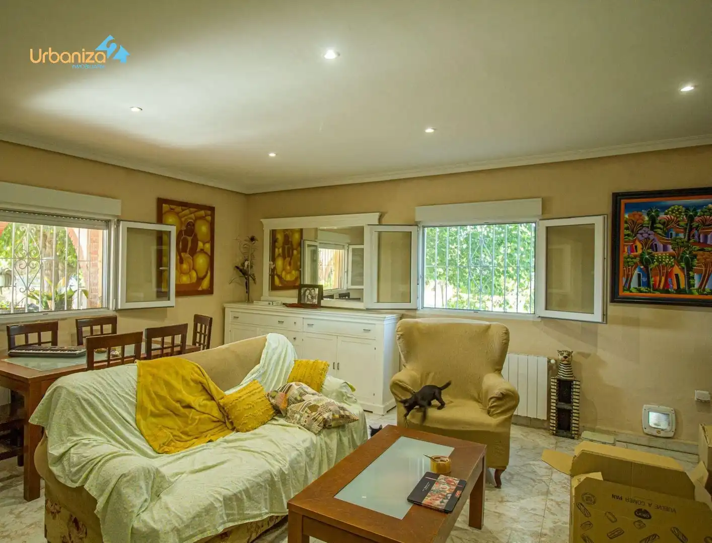 Sala de estar de Casa o chalet en venta en Badajoz con Calefacción, Jardín privado y Terraza