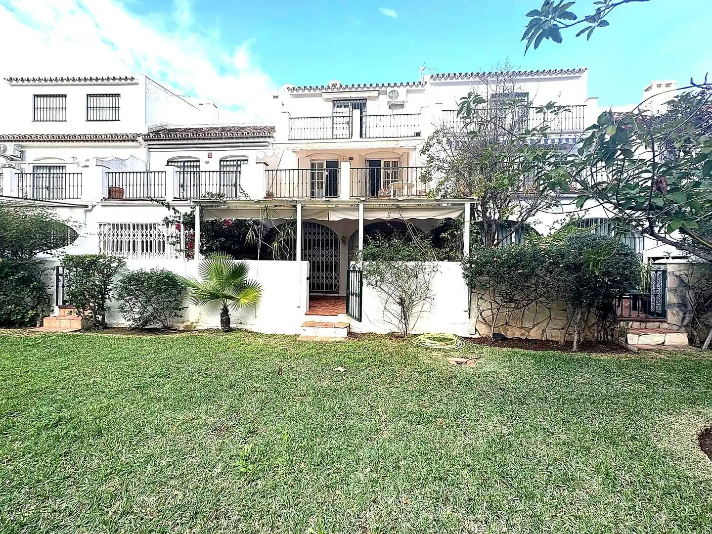 Jardí de Casa adosada en venda en Fuengirola amb Aire condicionat, Jardí privat i Terrassa