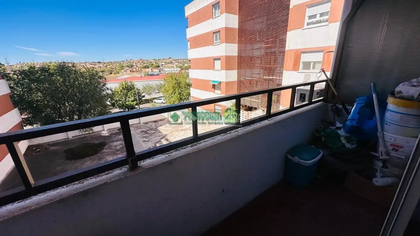 Pis amb piscina en venda a Olías del Rey, imagen 8