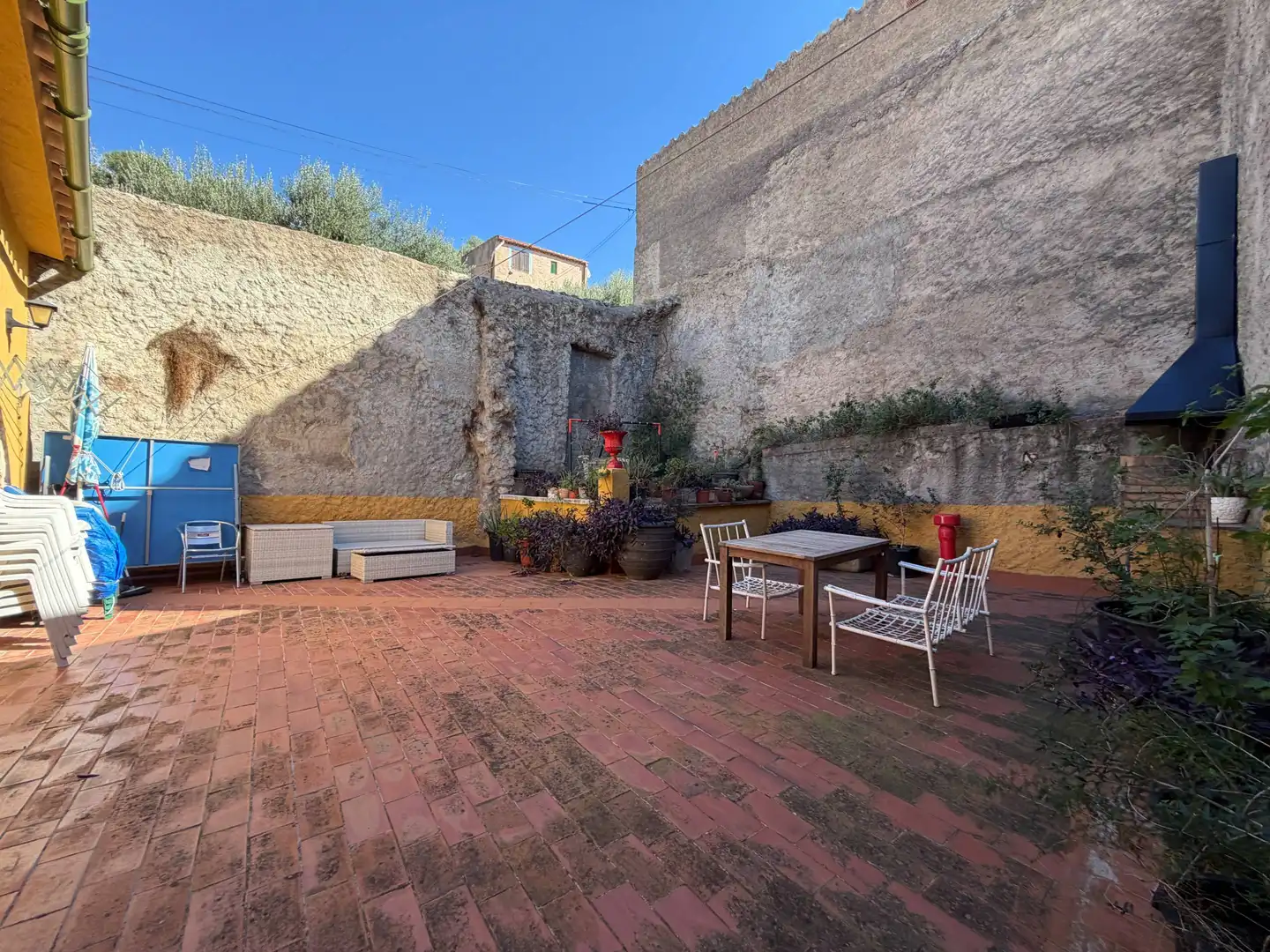 Terrace of Houses for sale in Biure, Girona