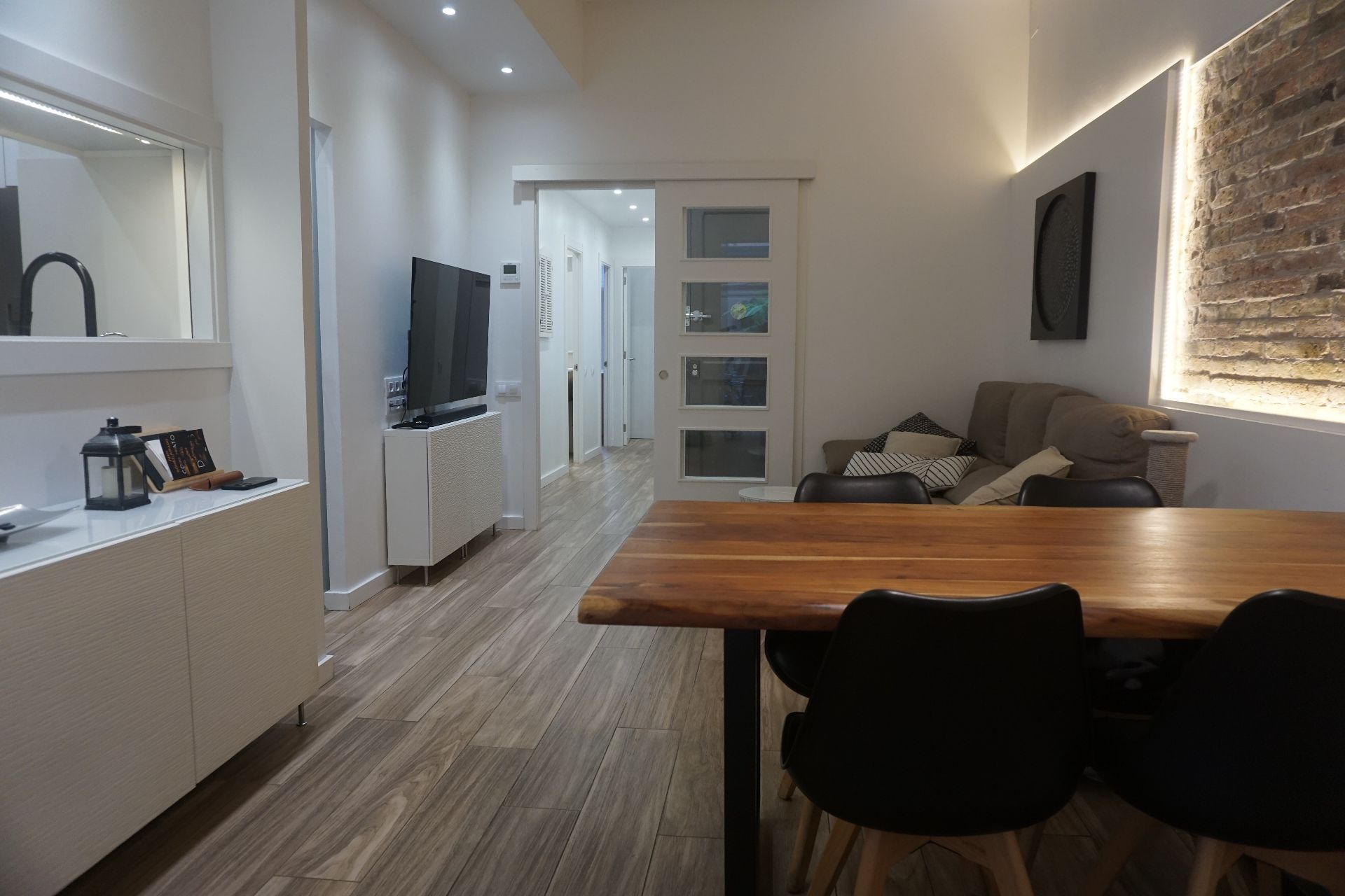 Flat for sale in L'Hospitalet de Llobregat  with Air Conditioner and Heating