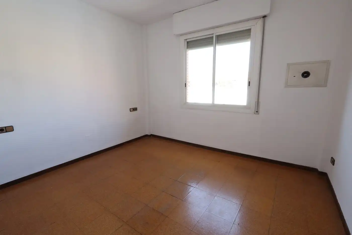 Schlafzimmer von Wohnung zum Verkauf in Barcelona mit Heizung, Balkon und Haustechnik