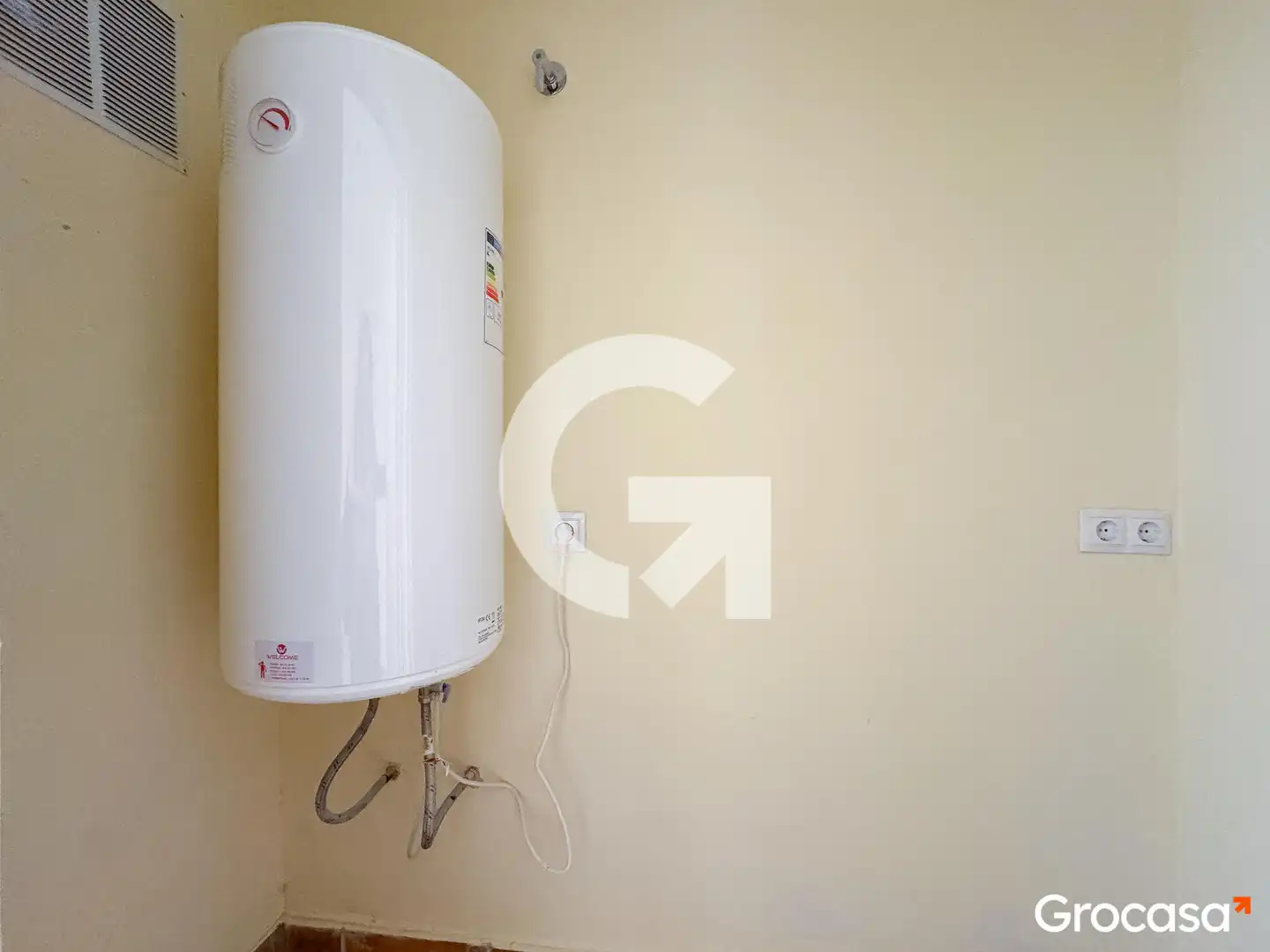 Bathroom of Houses for sale in Sant Boi de Llobregat  with Terrace and Oven