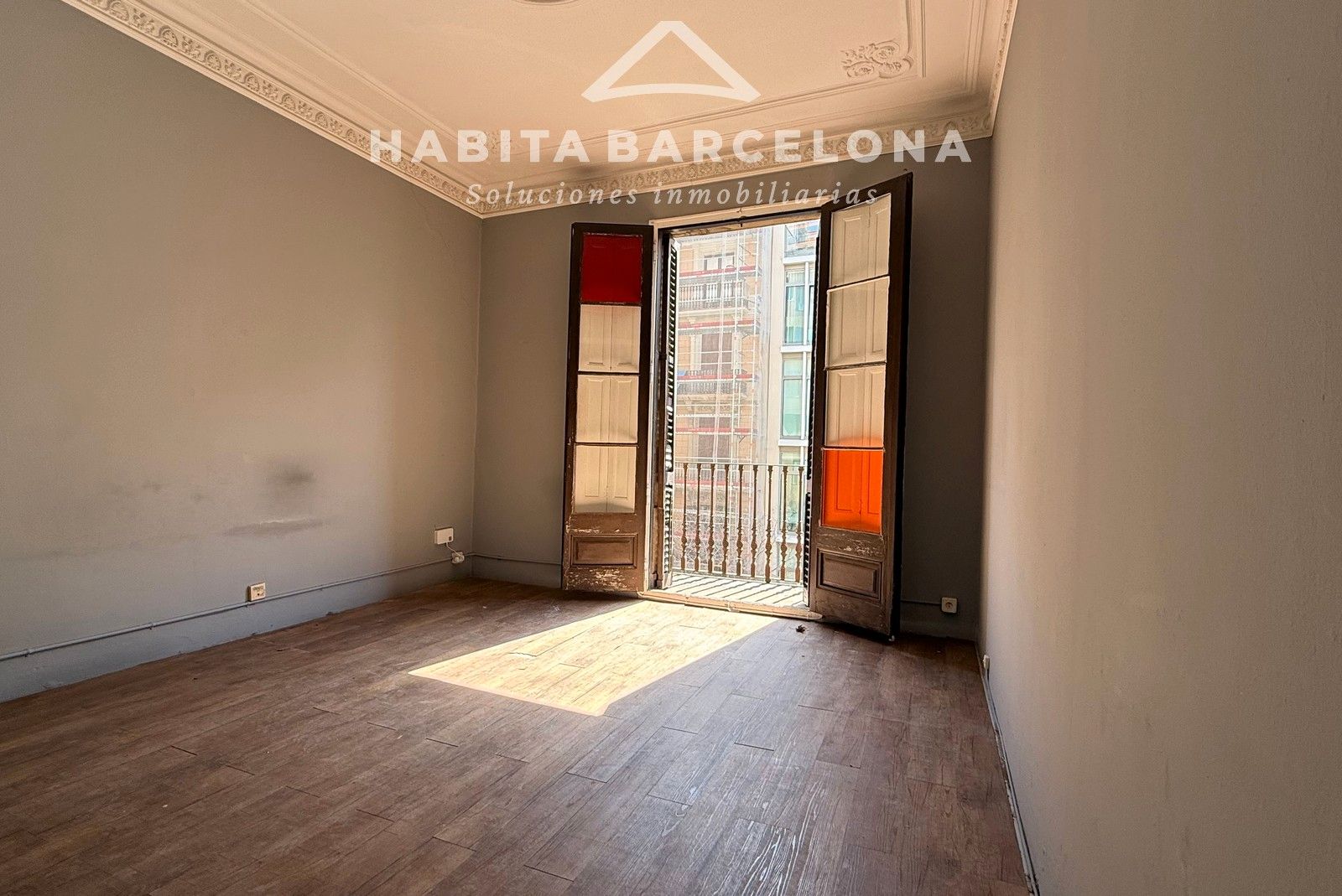 Habitación de Piso en venta en  Barcelona Capital con Terraza y Balcón