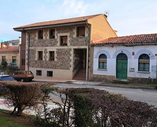 Vista exterior de Casa o xalet en venda en Soria Capital 