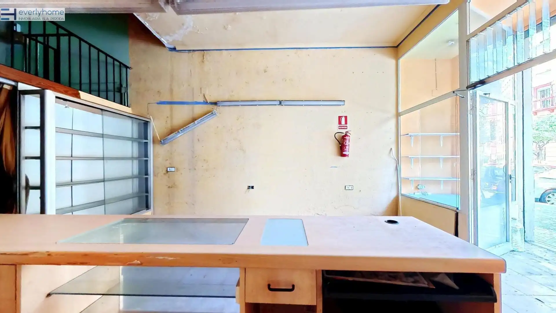 Local comercial en venta en Algirós, imagen 2