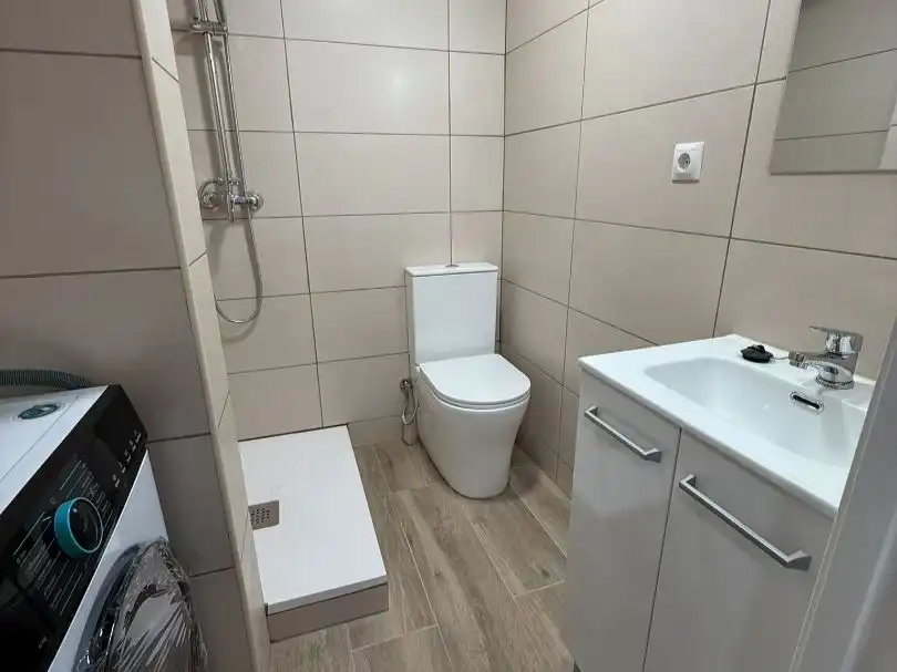 Baño de Local en venta en Barcelona