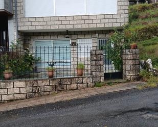 Vista exterior de Finca rústica en venda en Avión amb Calefacció, Parquet i Terrassa