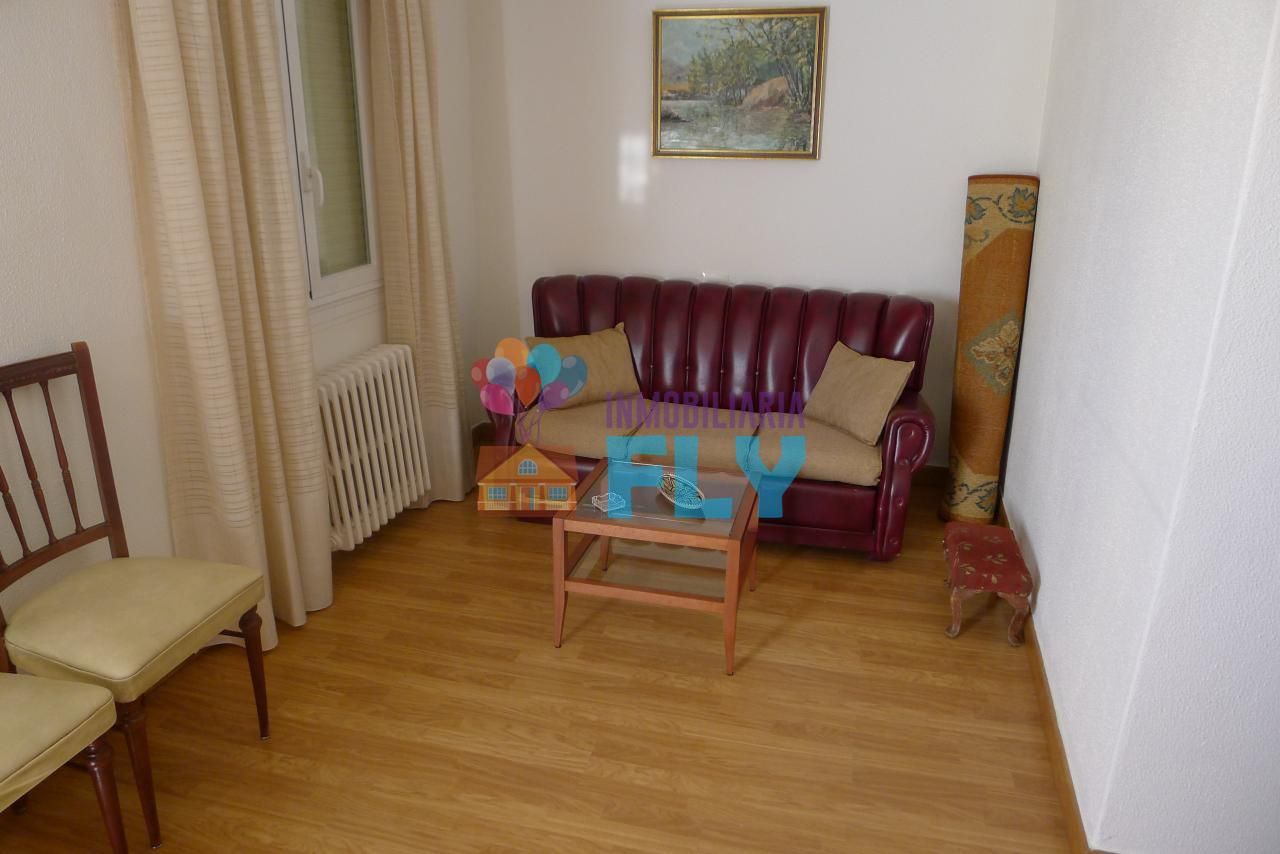 Flat to rent in As Lagoas