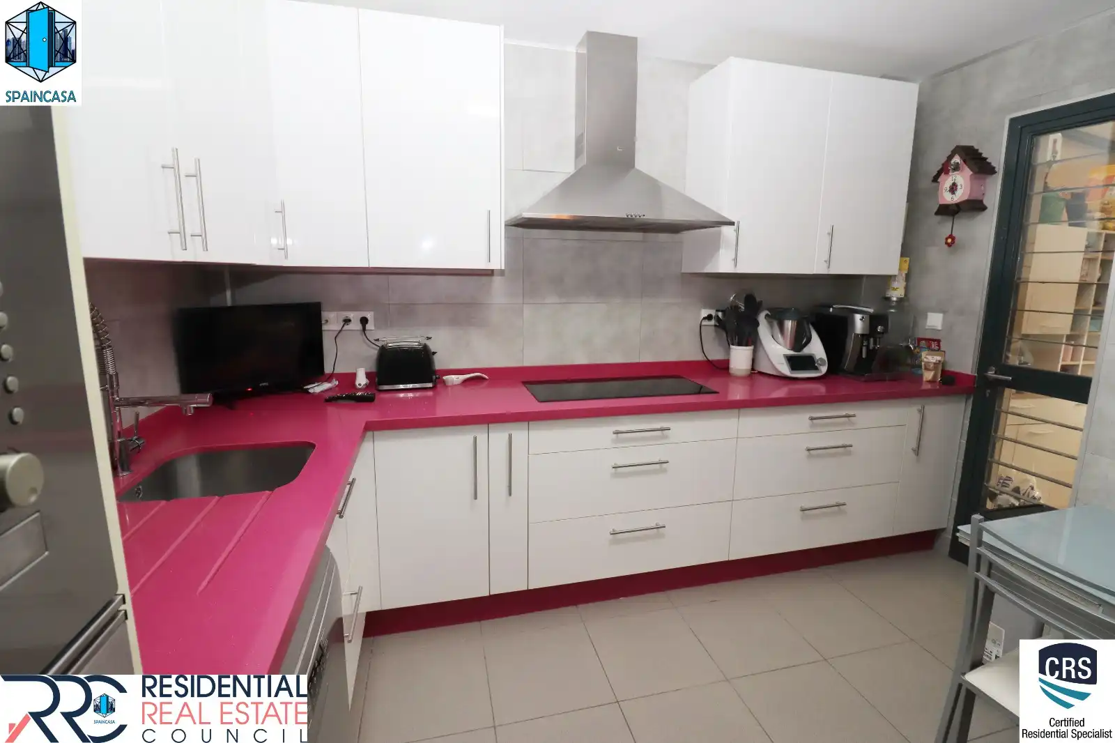 Casa aparellada amb terrassa en venda a Calle Victoria Kent 89, imagen 22