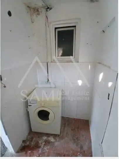 Planta baja en venta en Ciutat Meridiana