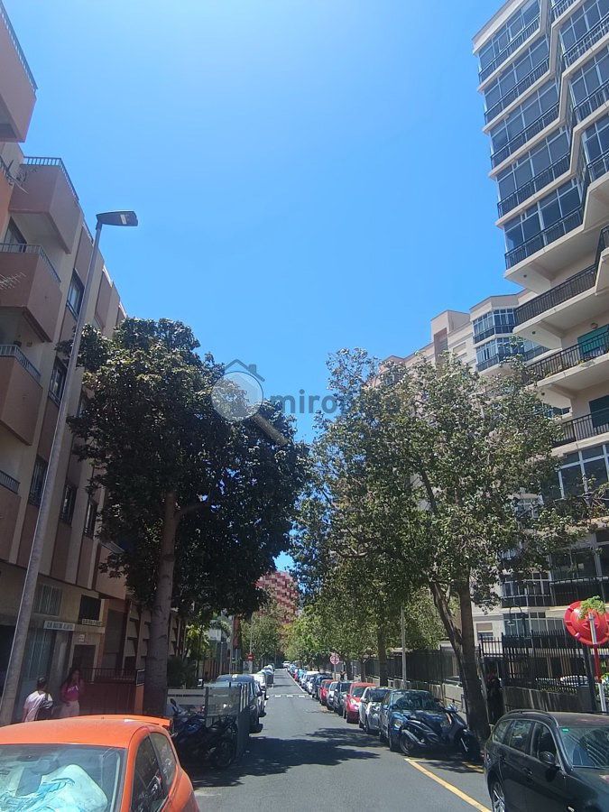 Exterior view of Flat for sale in  Santa Cruz de Tenerife Capital