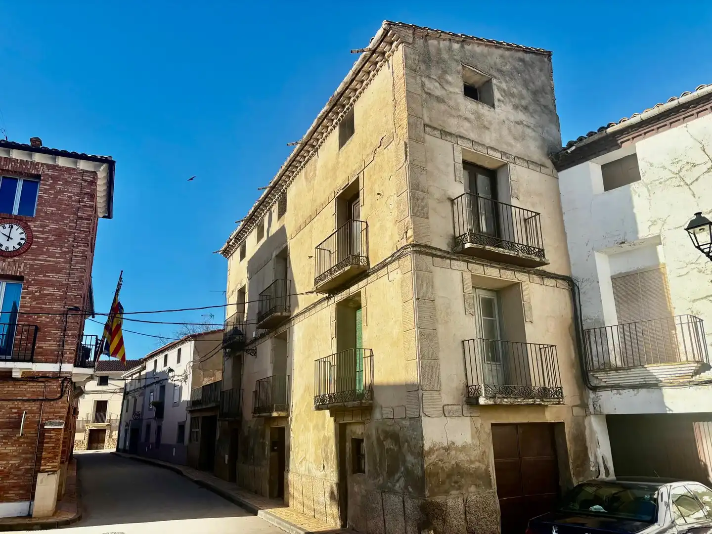 Vista exterior de Casa o xalet en venda en Agón amb Terrassa i Traster