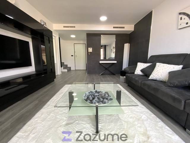 Dúplex en Alquiler en Carrer Mestre Serrano en Polinyà de Xúquer