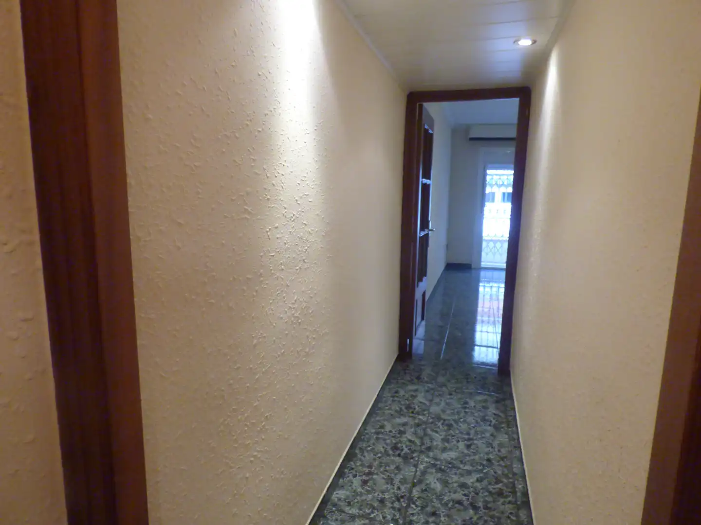Piso en venta en Cerdanyola del Vallès con Calefacción, Horno y Balcón