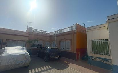 Exterior view of House or chalet for sale in El Ejido