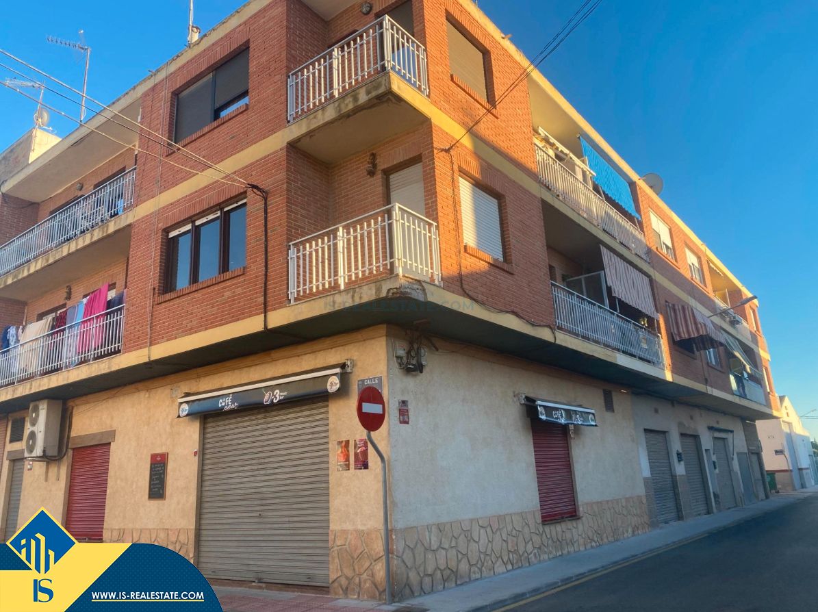Außenansicht von Wohnungen zum verkauf in Almoradí mit Heizung, Terrasse und Möbliert