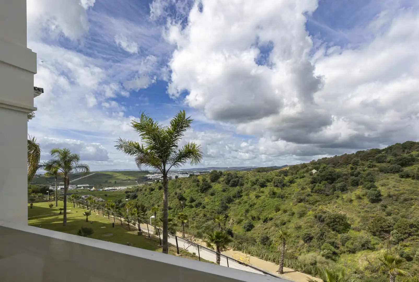 Apartament amb piscina en venda a Altos de Estepona, imagen 16