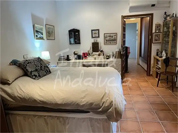 Casa rústica amb piscina en venda a Alcalá la Real, imagen 12