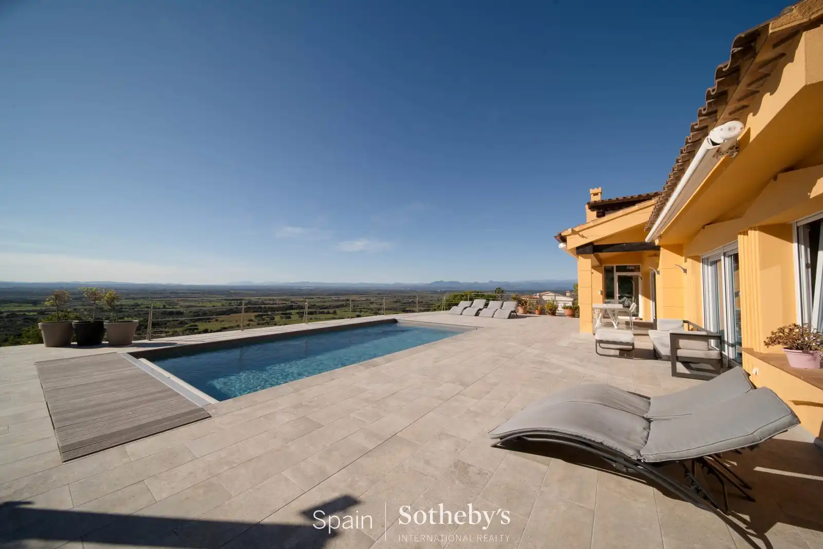 House with pool for sale in Carrer Anglaterra, imagen 13
