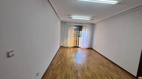 Photo 2 of Flat for rent in Calle Catedratico Jose Serrano, Buenavista, Oviedo