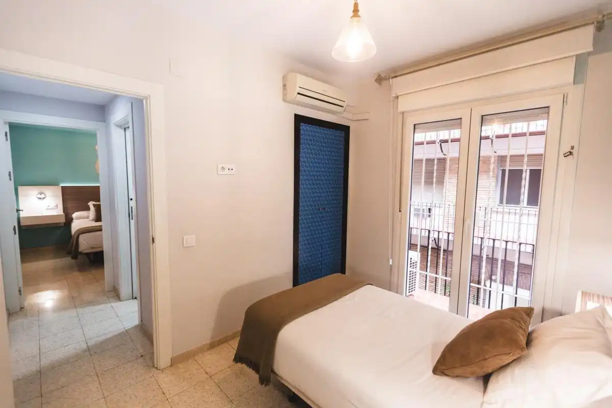 Bedroom of Flat for sale in Córdoba  with Air Conditioner, Heating and Terrace