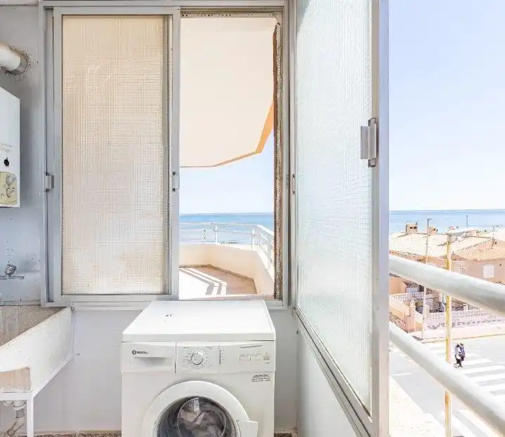 Terraza de Apartamento en venta en Torrevieja con Terraza y Amueblado