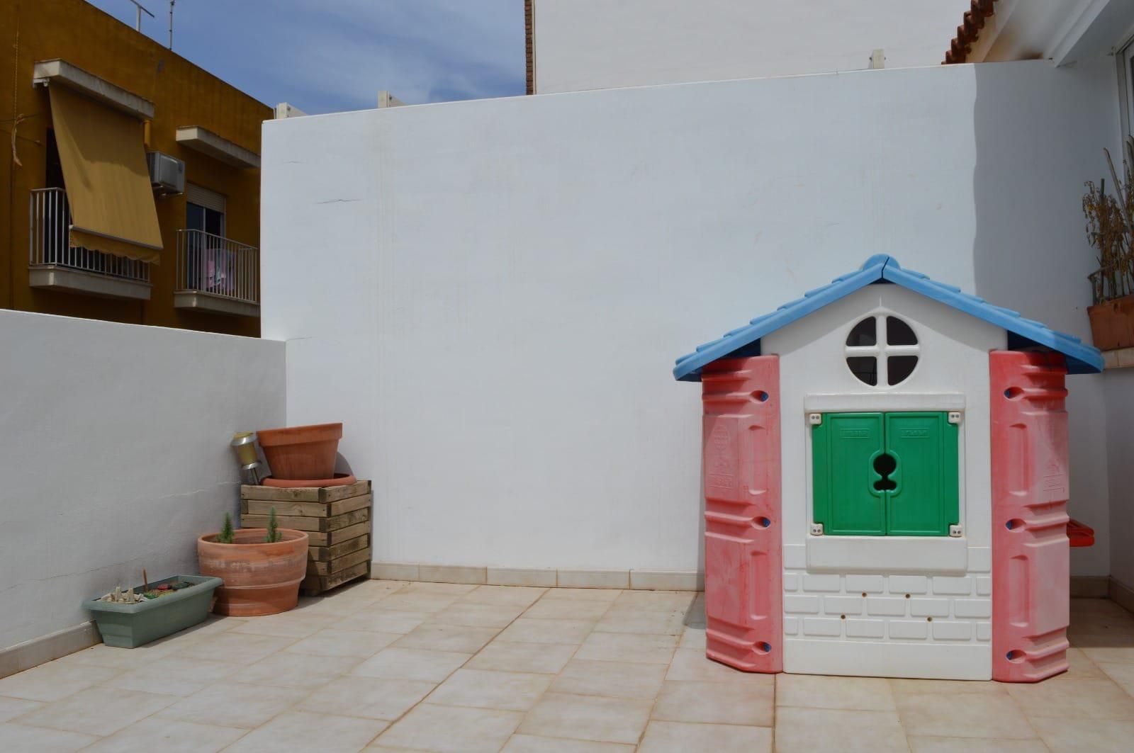 Terraza de Dúplex en venta en Elda con Aire acondicionado, Terraza y Trastero