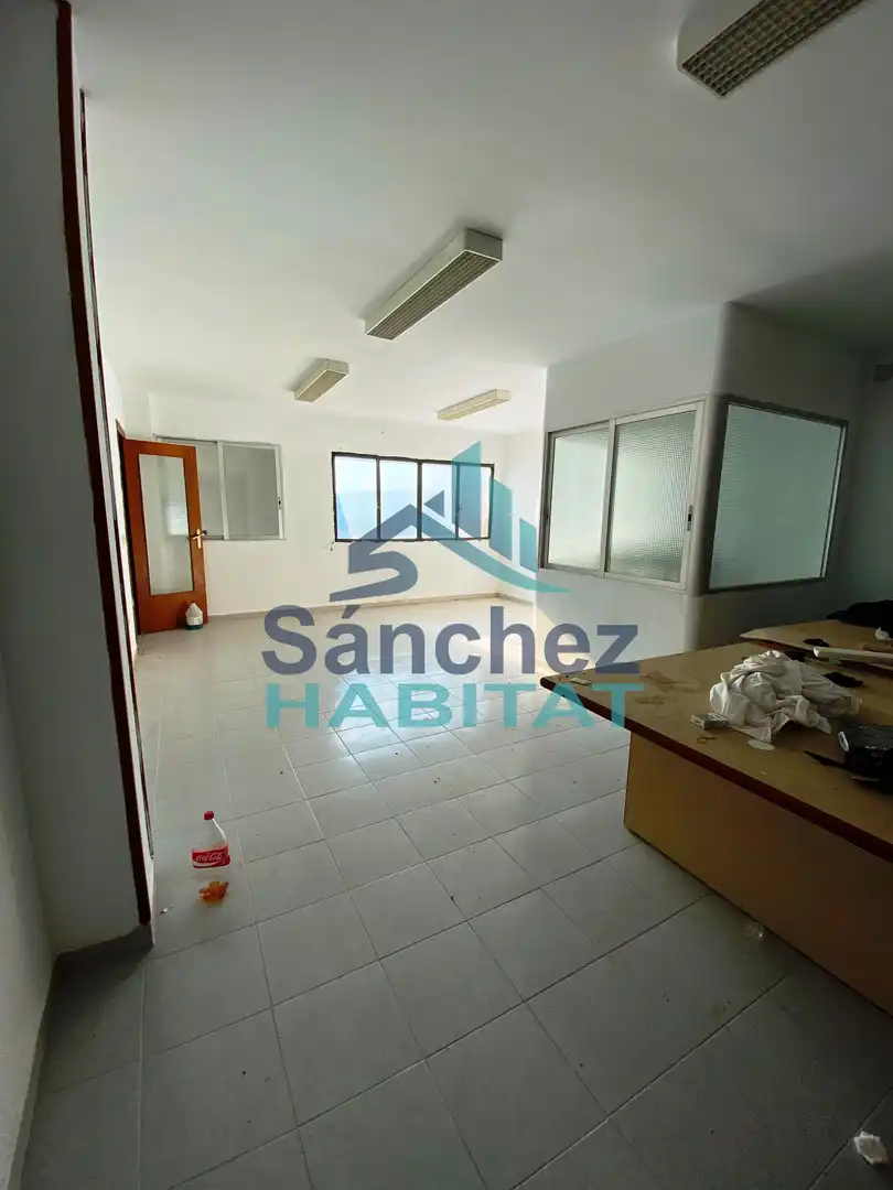 Industrial buildings for sale in Chelva
