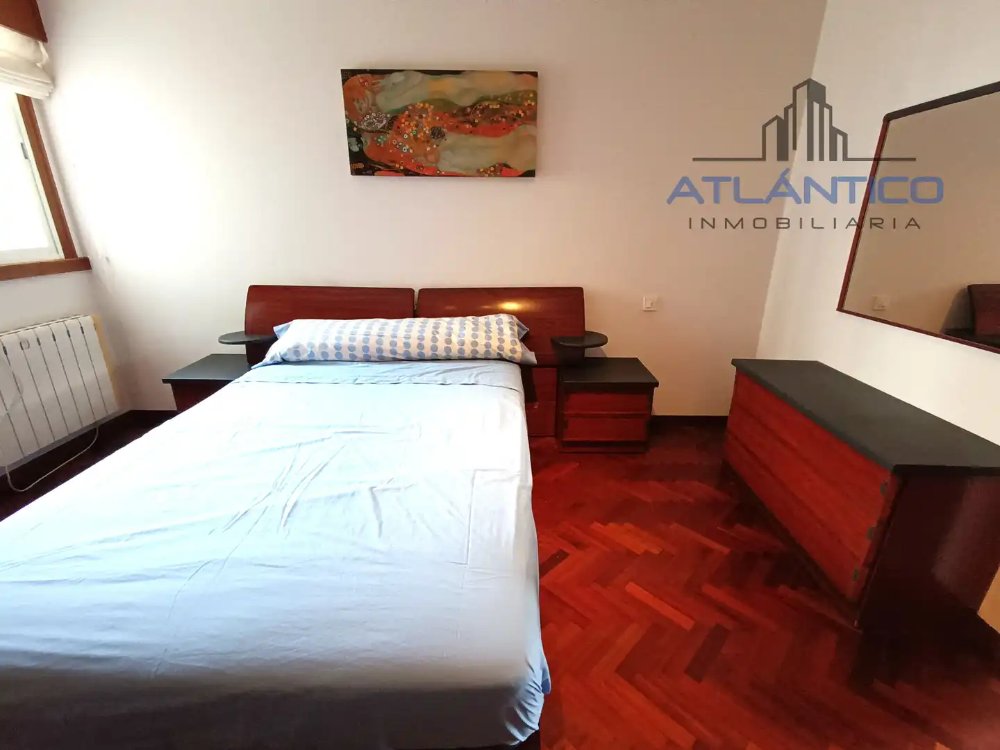 Habitación de Apartamento en venta en A Coruña Capital  con Calefacción, Trastero y Amueblado