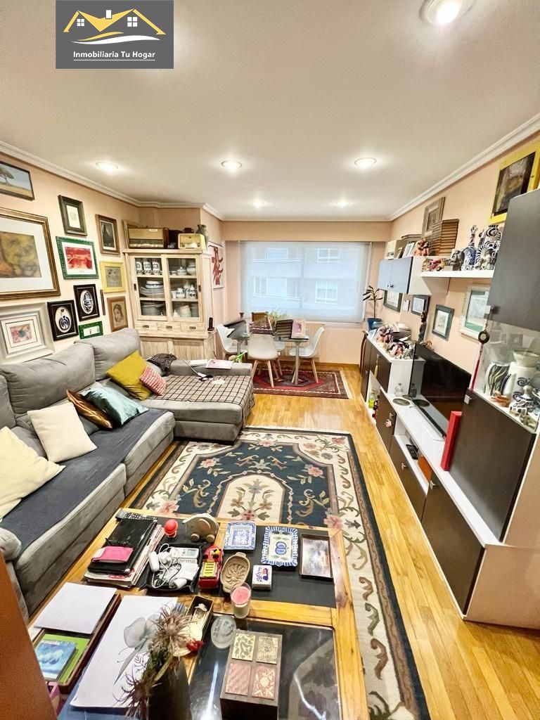 Living room of Flat for sale in Ourense Capital   with Air Conditioner, Heating and Storage room