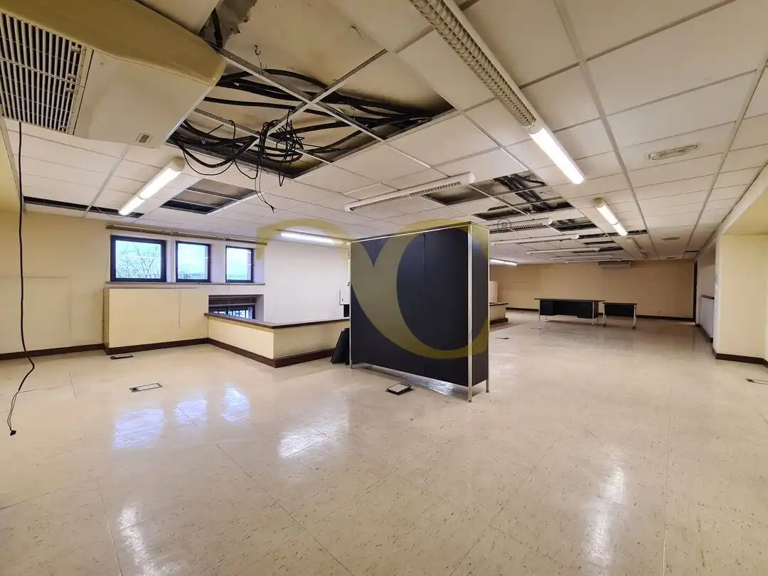 Commercial properties for rent in Gijón   with Air Conditioner
