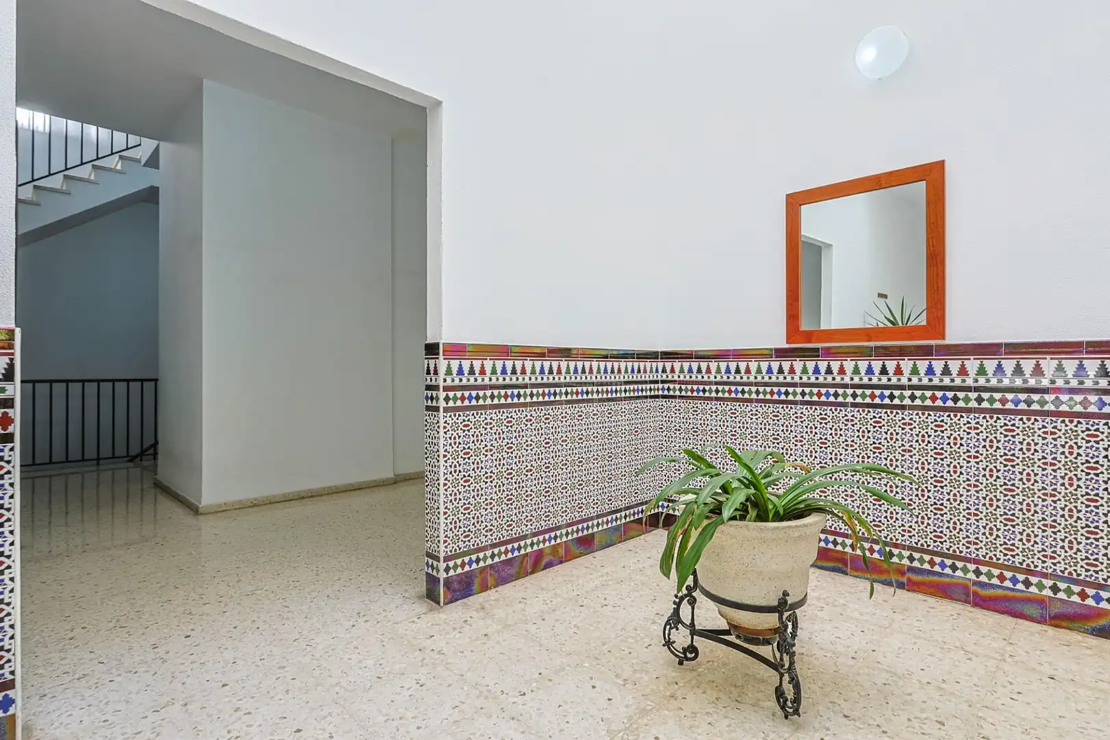 Flat for sale in Sevilla  with Air Conditioner and Furnished