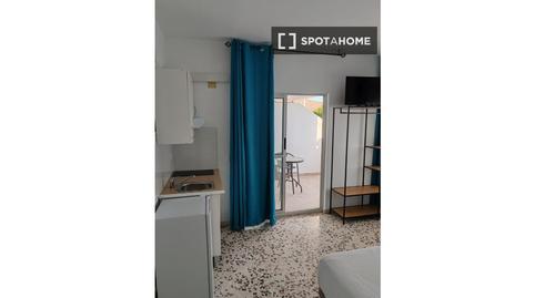 Foto 3 de Estudio para compartir en Níjar pueblo, Níjar