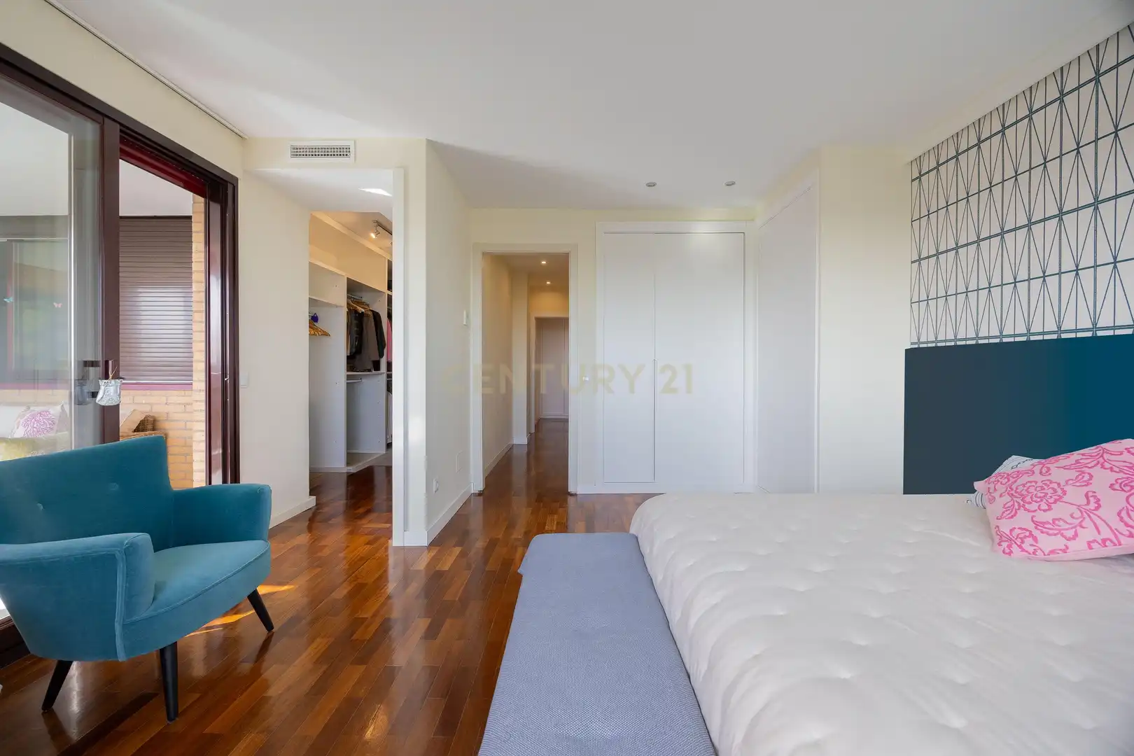 Habitación de Apartamento en venta en Madrid con Piscina