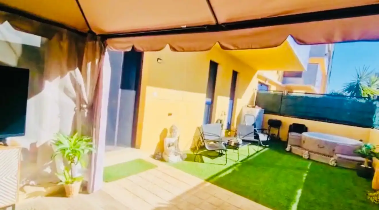 Ground floor with pool to rent in Bellreguard, imagen 3