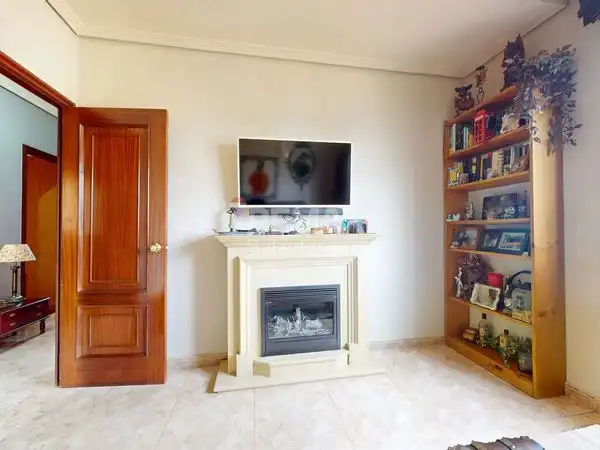 Wohnzimmer von Wohnung zum Verkauf in Vigo  mit Heizung, Terrasse und Abstellraum