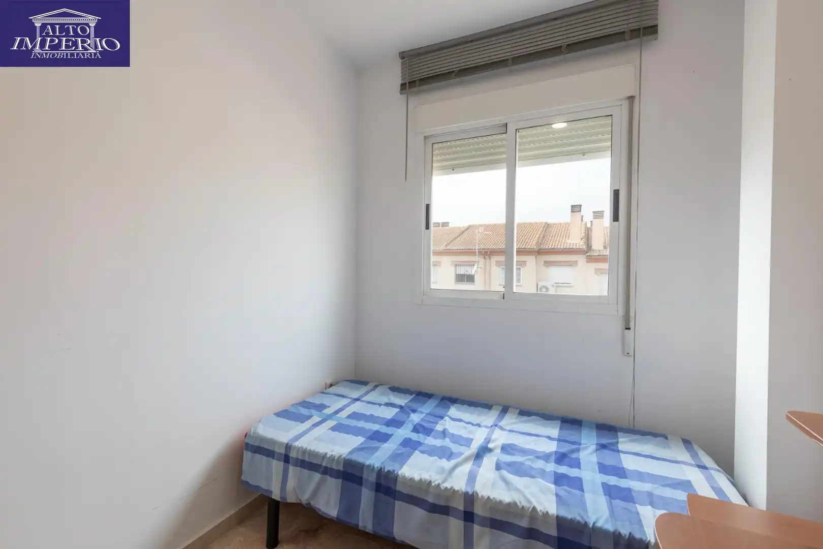 Casa adosada en venta en MARTE, 21, Ogíjares