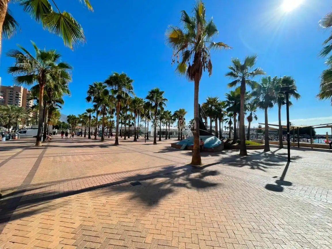 Appartamento in vendita a Puerto Deportivo