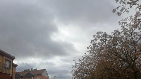 Foto 4 de Casa adosada en venta en Calle Fuenterrobles, 58, Requena, Valencia