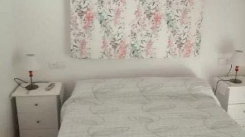 Foto 3 de Casa adosada de alquiler en Calle Ostra, La Barrosa, Chiclana de la Frontera