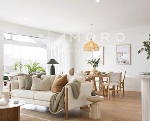 Living room of Flat for sale in  Madrid Capital  with Air Conditioner, Heating and Storage room