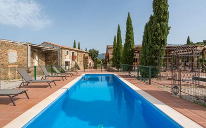 Swimming pool of Country house for sale in Peralada  with Air Conditioner, Heating and Private garden