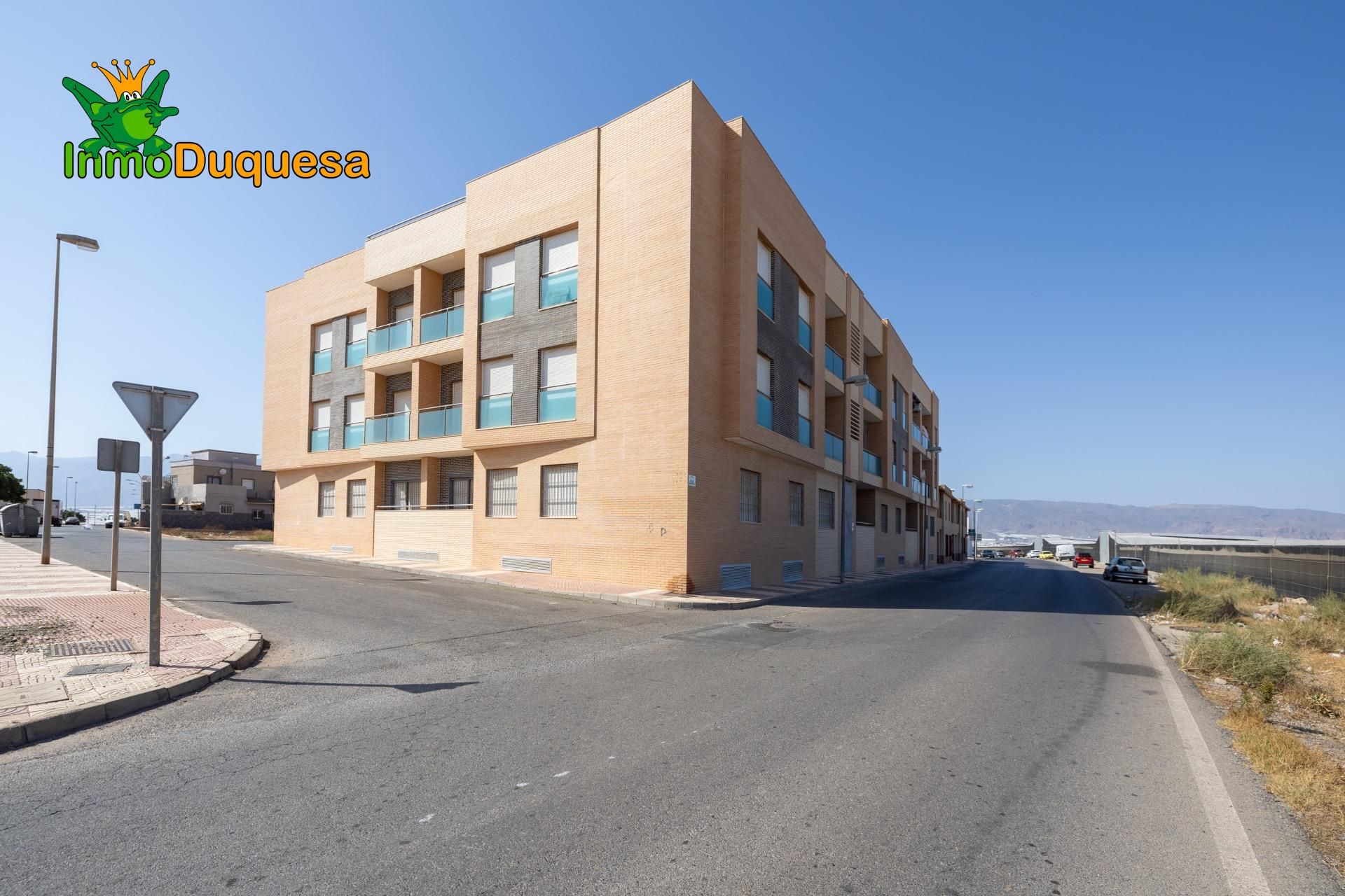 Flat for sale in Carretera Mojonera – Cortijos de Marín