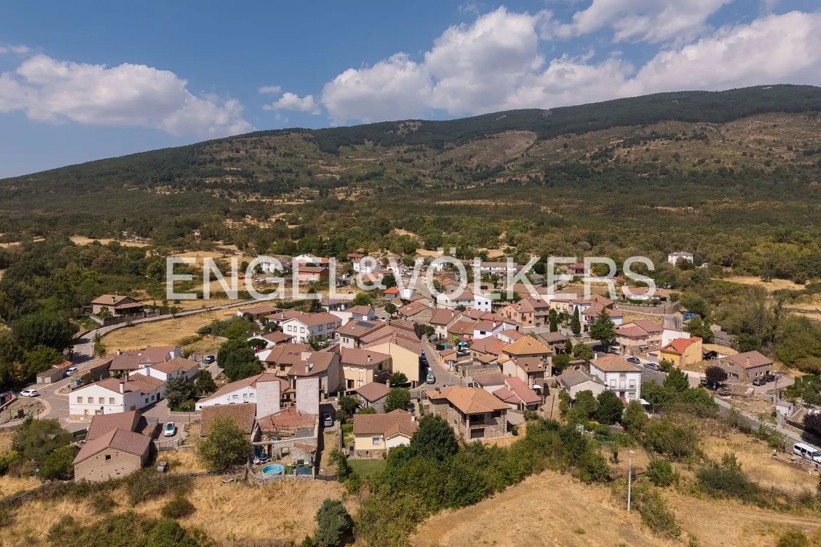 Adossat amb terrassa en venda a Navarredonda y San Mamés, imagen 42