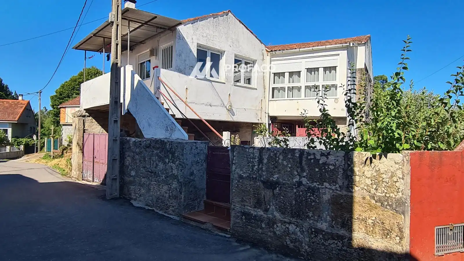 House with garden for sale in Saa