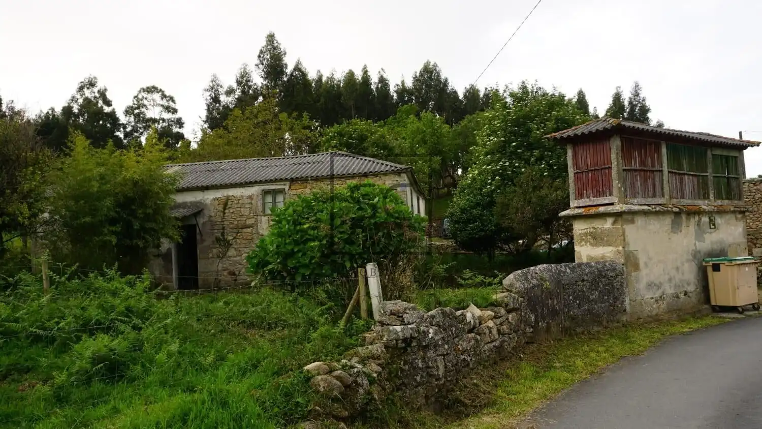 Vista exterior de Finca rústica en venda en Ferrol amb Jardí privat