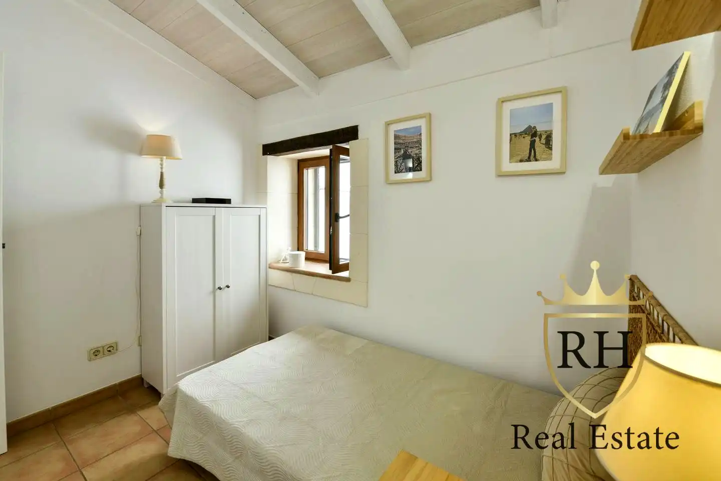 Bedroom of Houses for sale in Campanet  with Air Conditioner, Heating and Terrace