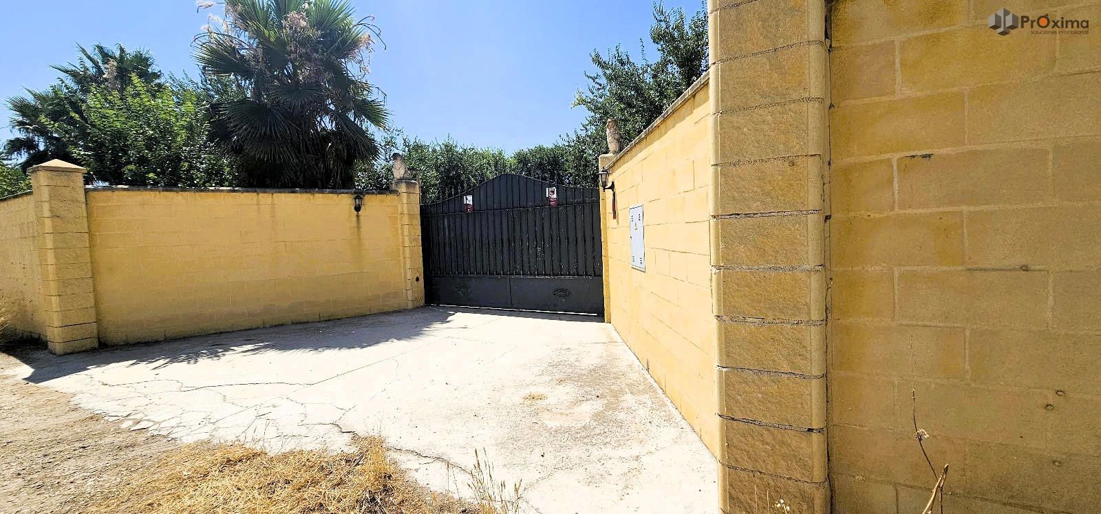 Parking of House or chalet for sale in Écija  with Air Conditioner, Storage room and Swimming Pool