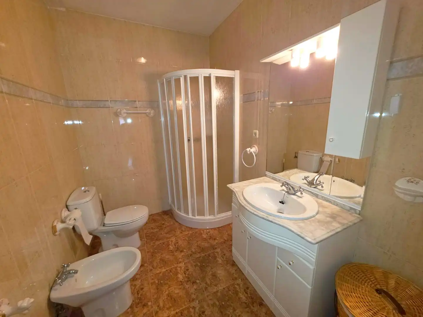 Baño de Casa o chalet en venta en Los Cerralbos con Aire acondicionado, Calefacción y Jardín privado